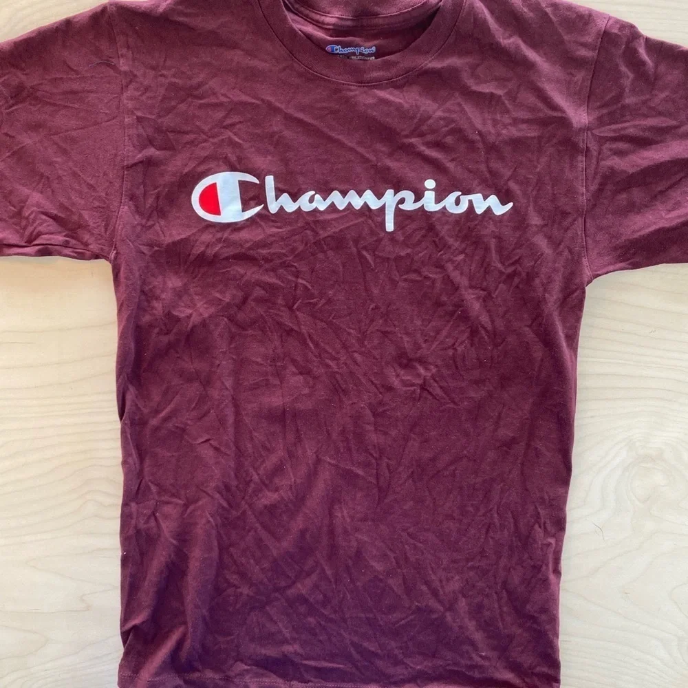 Champion Tee size Small (FZ) - Picture 5 of 9